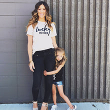 motherhood-mom-tees-cute-moms-fashion-instagram-style